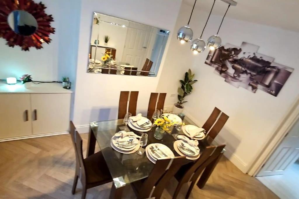 Alfred House Apartment Рипли Екстериор снимка